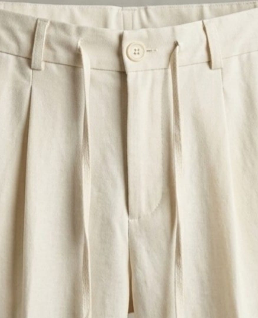 relaxed fit classic pants beige   بنطلون كلاسيك تلبيس مريح بيج