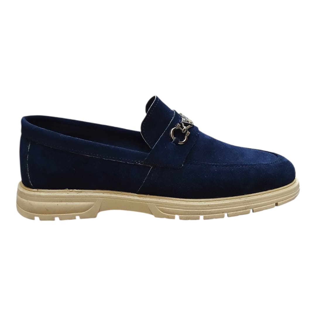 Men's suede loafer shoes navy – a modern moccasin design with exceptional lightness and comfort for everyday and casual wear.